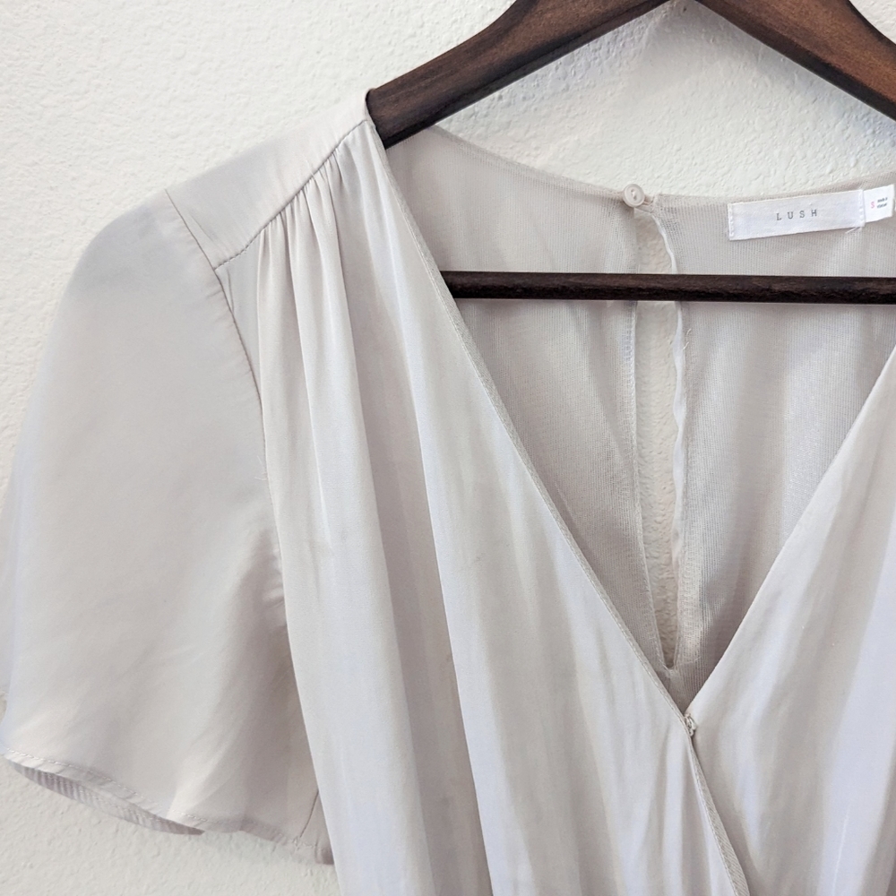 Lush Flutter Hemmed Romper - image 2